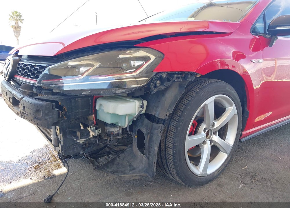 2016 VOLKSWAGEN GOLF VIN: 3VW4T7AU7GM044892