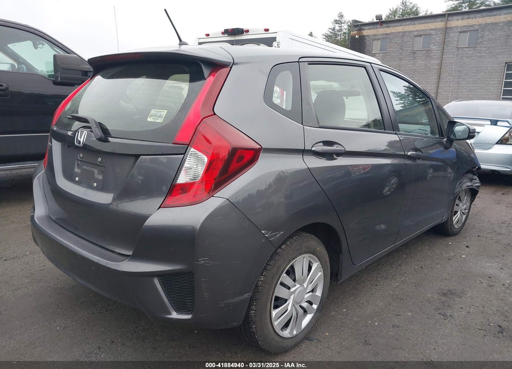 2016 HONDA FIT VIN: JHMGK5H57GX030375