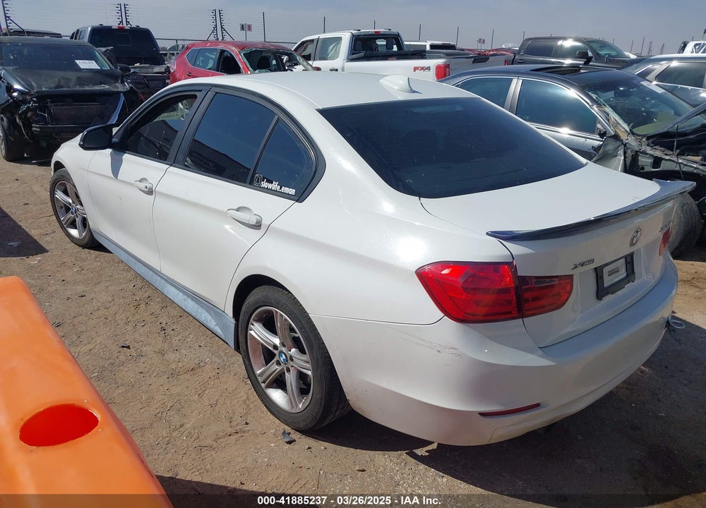 2014 BMW 328 VIN: WBA3B5G55ENS07237