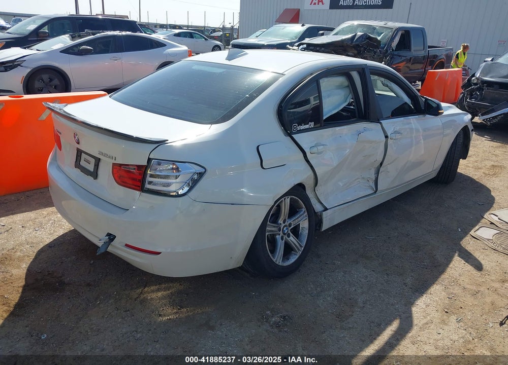 2014 BMW 328 VIN: WBA3B5G55ENS07237