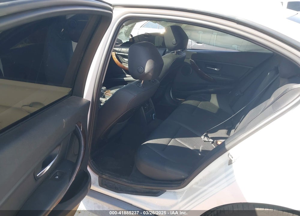 2014 BMW 328 VIN: WBA3B5G55ENS07237