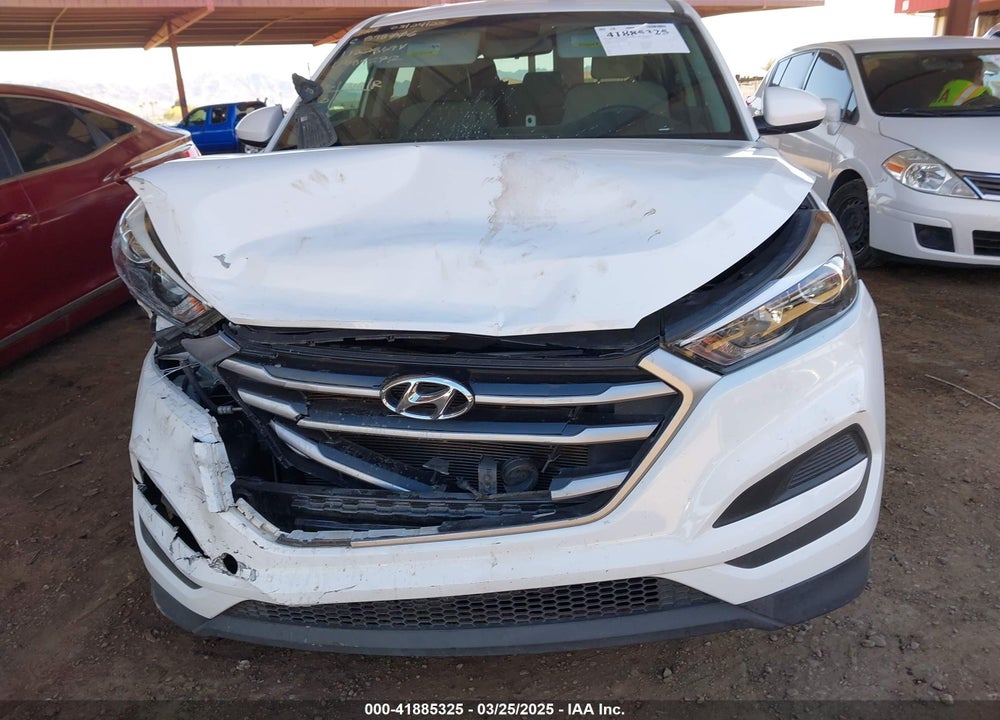 2017 HYUNDAI TUCSON VIN: KM8J23A44HU484577
