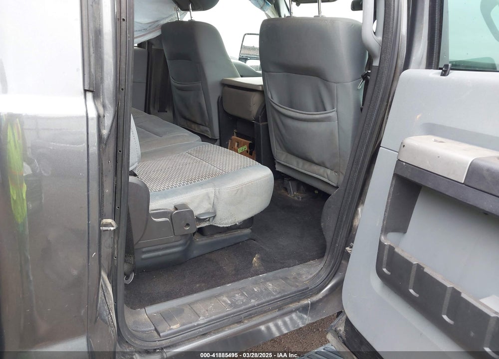 2015 FORD F-250 VIN: 1FT7W2B64FEC35071