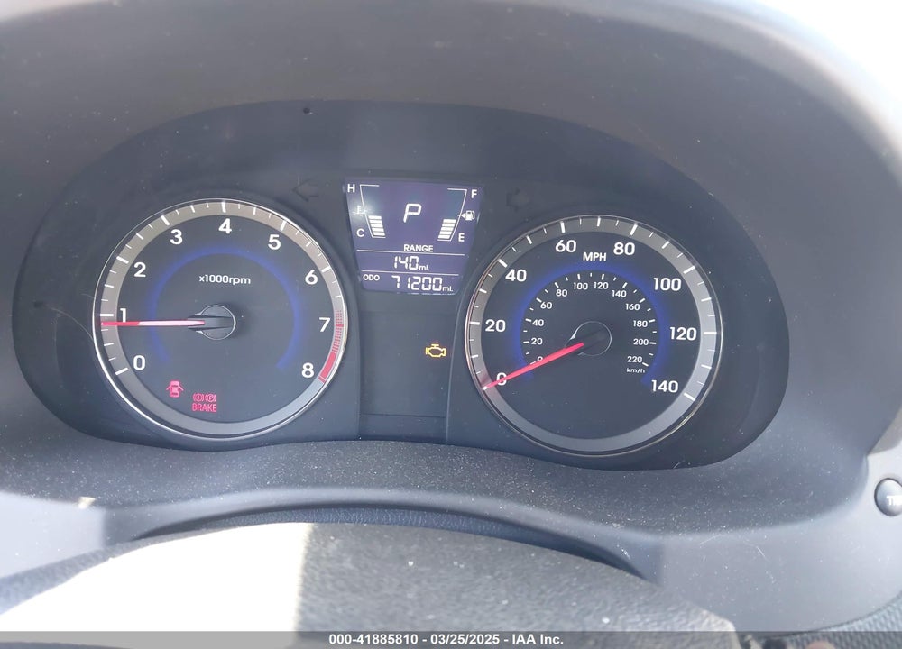 2014 HYUNDAI ACCENT VIN: KMHCU5AE1EU184613