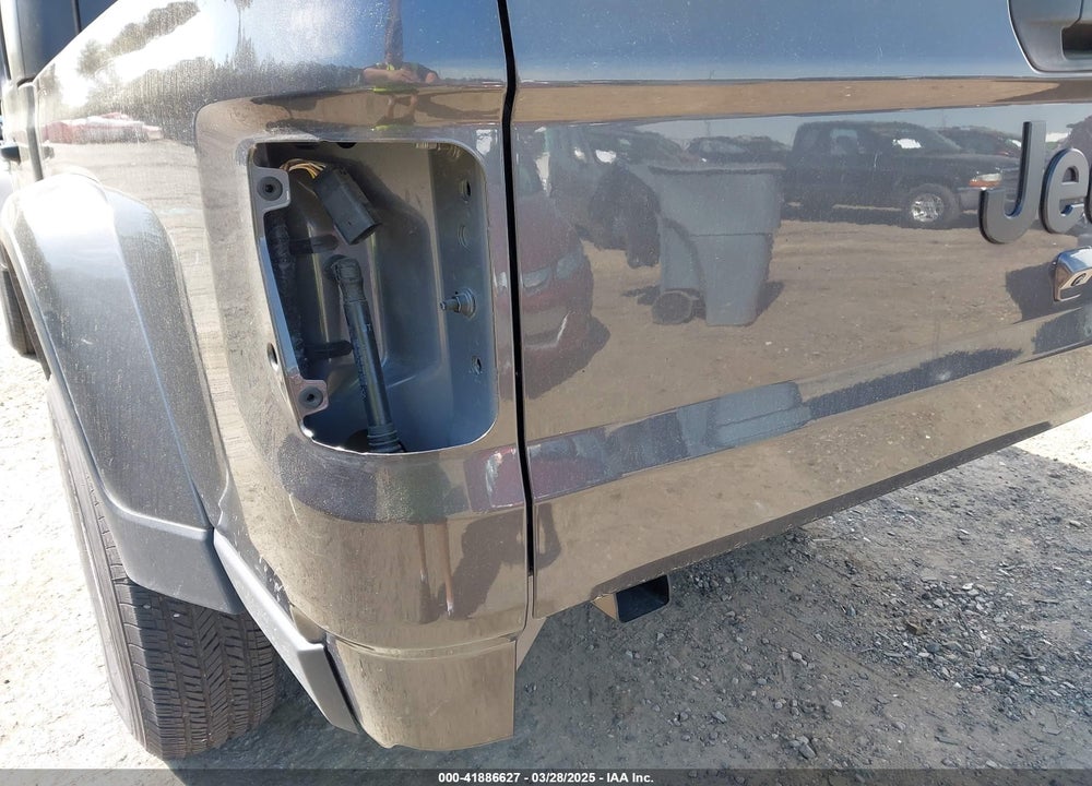 2022 JEEP GLADIATOR VIN: 1C6HJTAG4NL168041