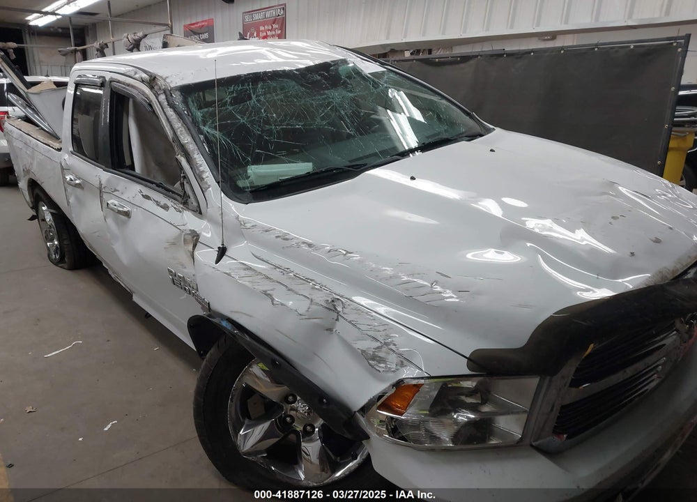 2014 RAM 1500 VIN: 1C6RR7GT9ES227356