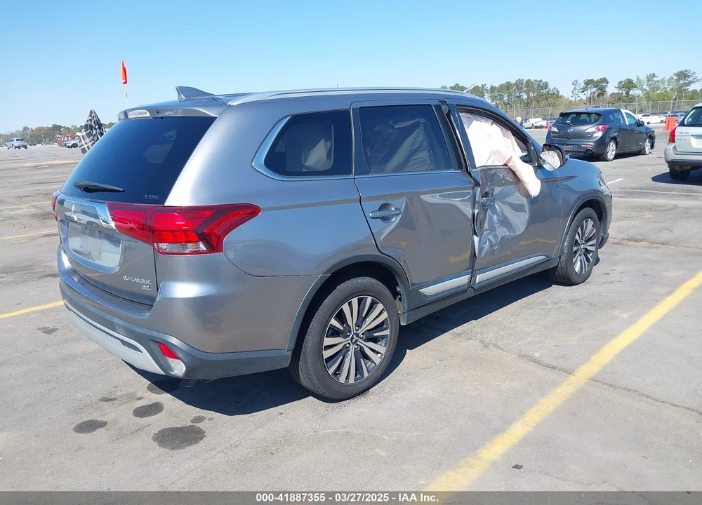 2019 MITSUBISHI OUTLANDER VIN: JA4AZ3A33KZ040702