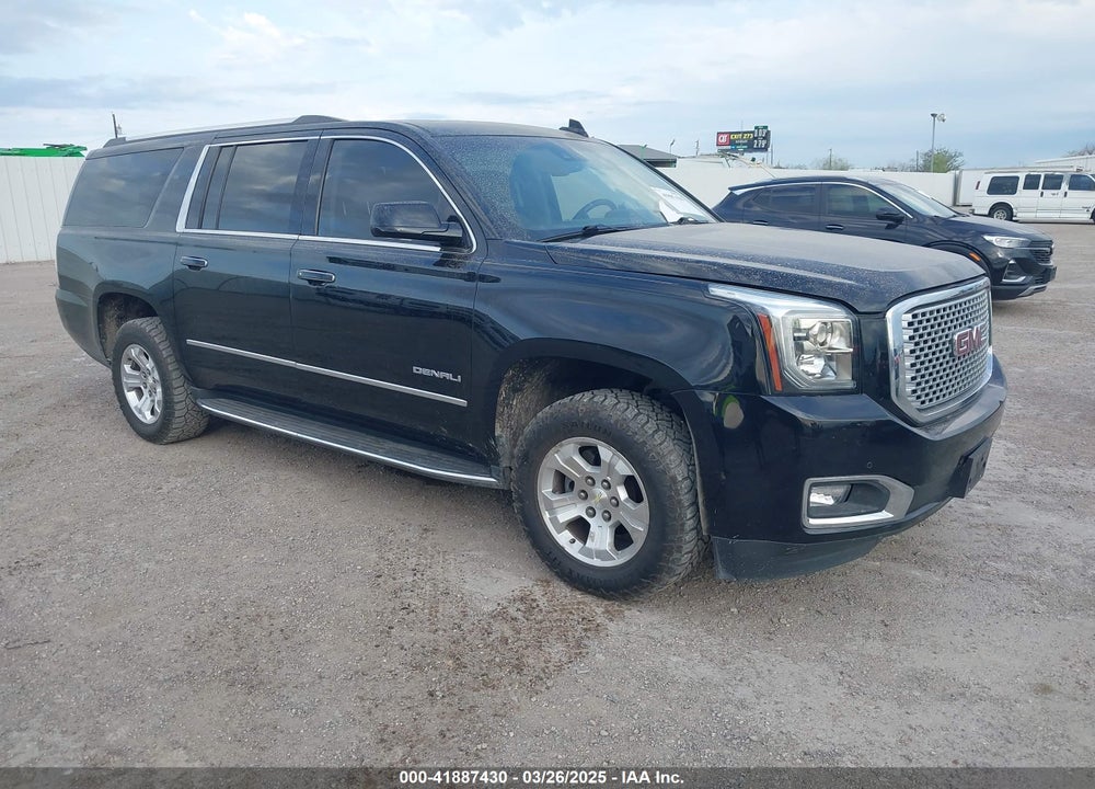 2016 GMC YUKON XL DENALI VIN: 1GKS2HKJ1GR285745