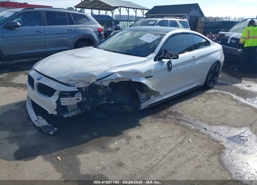 2018 BMW M4 VIN: WBS4Y9C56JAA92518