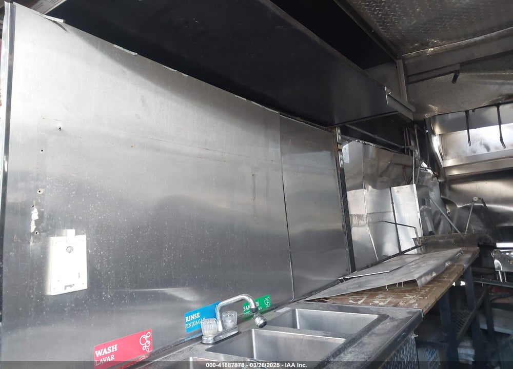 2010 TRAILER CENTEX FOOD VIN: 5RHCT16200H003056