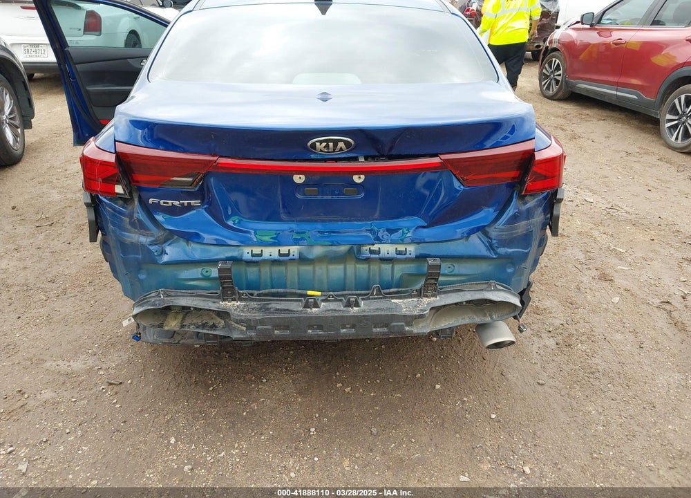 2021 KIA FORTE VIN: 3KPF24AD0ME288497