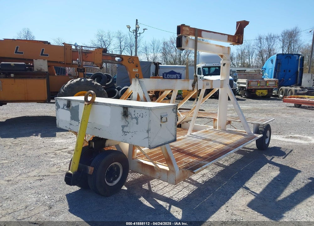 1980 EQUIPMENT GSE PF12002 VIN: 00000000000000104