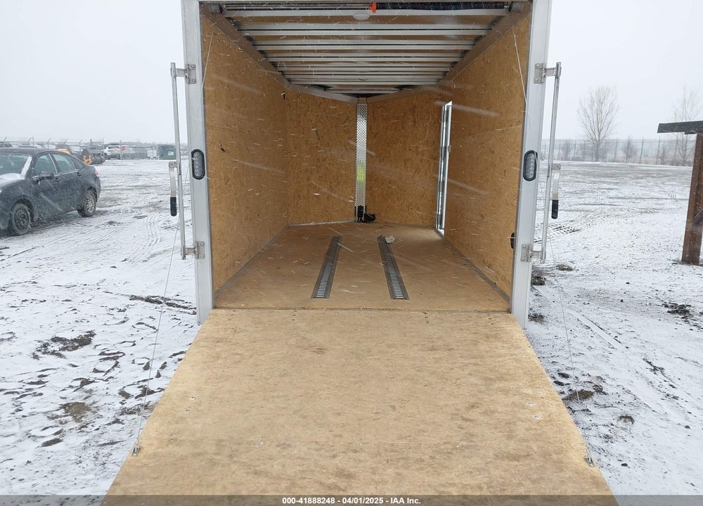 2022 ALCOM 14\' ENCLOSED TRAILER VIN: 5WFBE1426NS018454