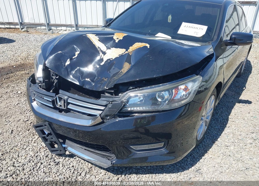 2013 HONDA ACCORD VIN: 1HGCR2F83DA183925