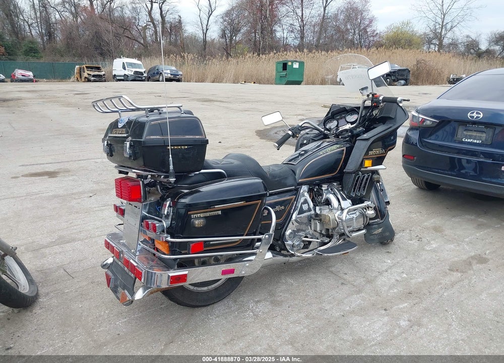 1982 HONDA GL1100 I VIN: 1HFSC0218CA207794