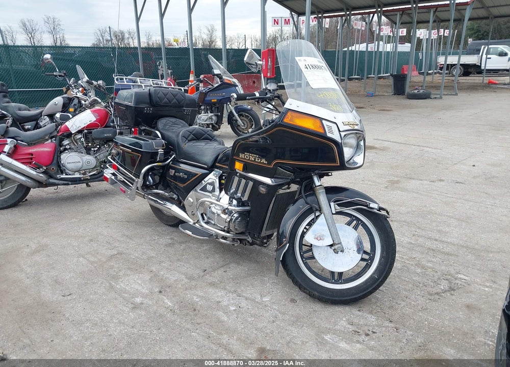 1982 HONDA GL1100 I VIN: 1HFSC0218CA207794