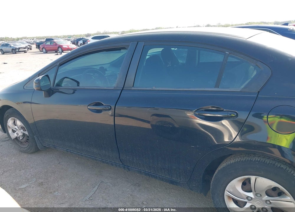 2013 HONDA CIVIC VIN: 2HGFB2F5XDH579116