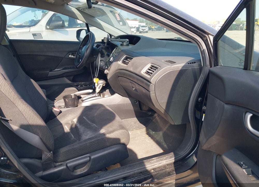 2013 HONDA CIVIC VIN: 2HGFB2F5XDH579116