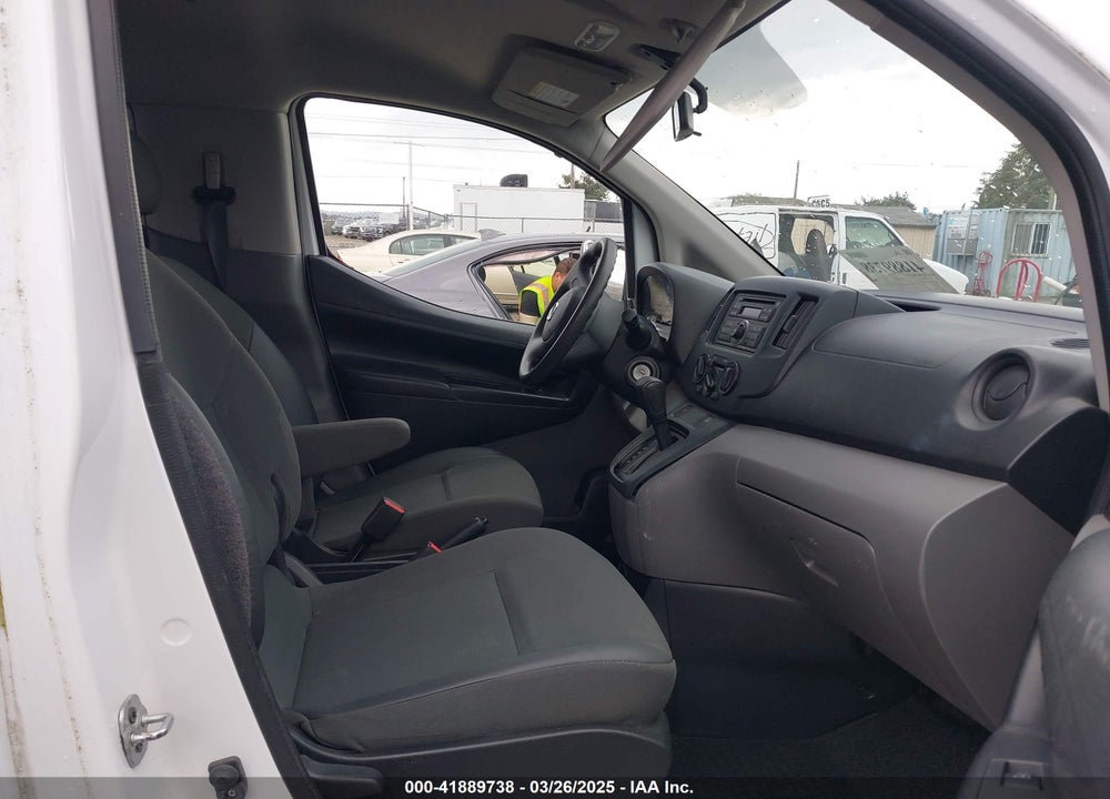 2016 NISSAN NV200 S/SV VIN: 3N6CM0KN8GK695077