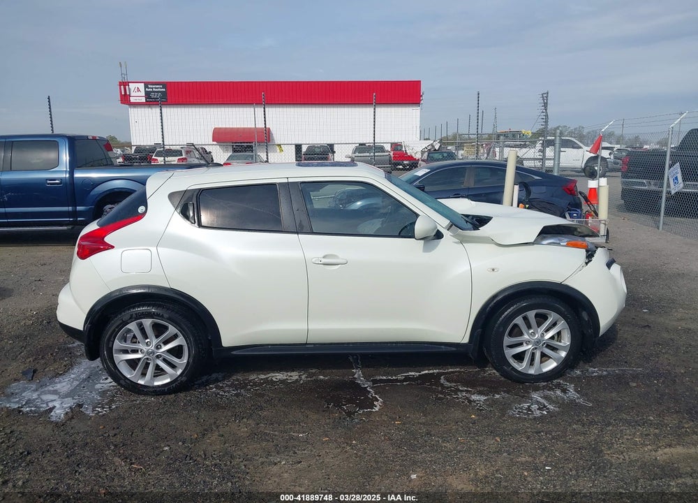 2011 NISSAN JUKE VIN: JN8AF5MV9BT025393