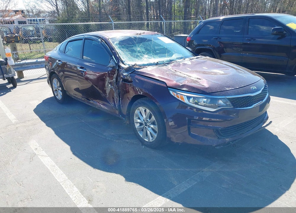 2017 KIA OPTIMA LX VIN: 5XXGT4L32HG128074