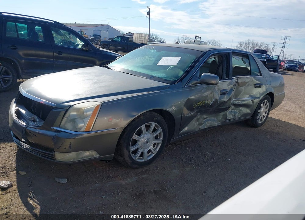 2010 CADILLAC DTS VIN: 1G6KA5EY6AU118178