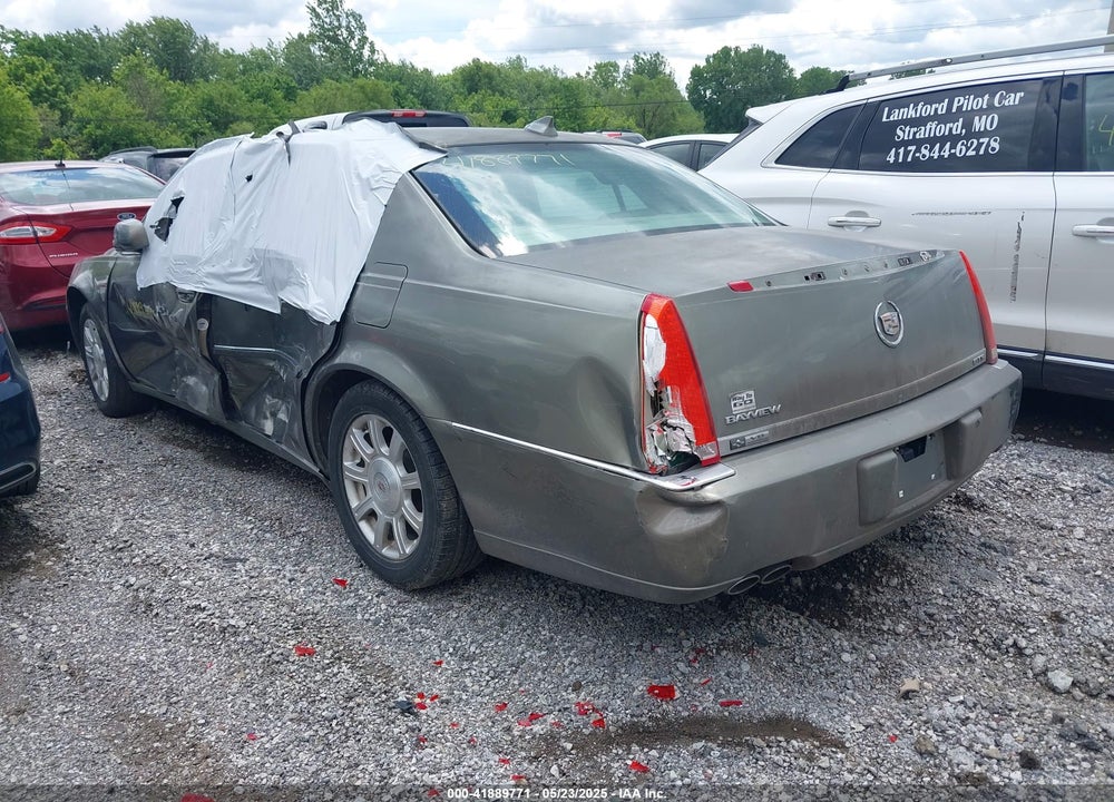 2010 CADILLAC DTS VIN: 1G6KA5EY6AU118178