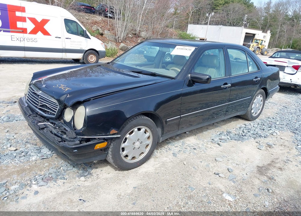 1998 MERCEDES-BENZ E 300 DIESEL VIN: WDBJF25F2WA482225