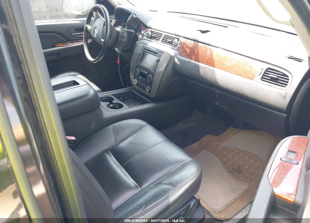2008 GMC YUKON XL 1500 VIN: 1GKFC16098R187443