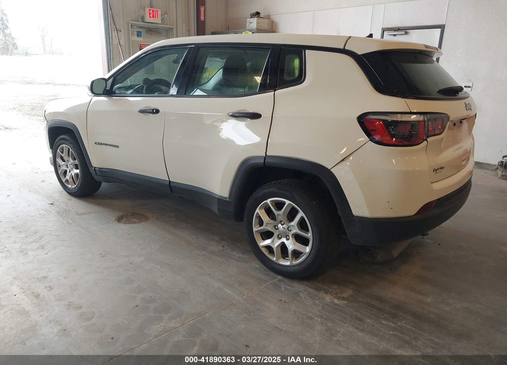 2018 JEEP COMPASS VIN: 3C4NJCAB4JT318163