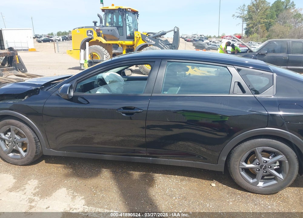 2025 KIA K4 VIN: 3KPFT4DEXSE091271