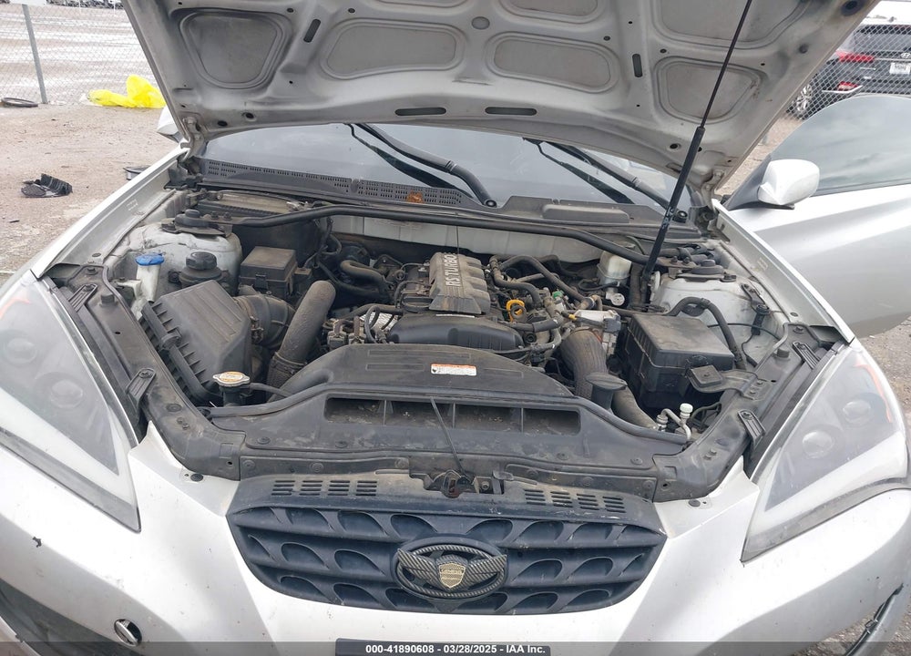 2010 HYUNDAI GENESIS VIN: KMHHT6KD1AU007817