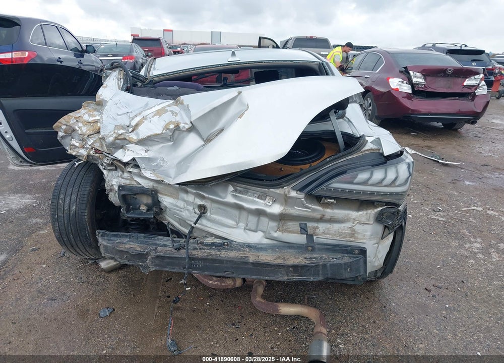 2010 HYUNDAI GENESIS VIN: KMHHT6KD1AU007817