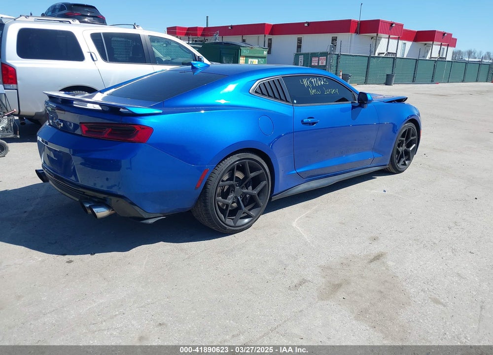 2016 CHEVROLET CAMARO 2SS VIN: 1G1FH1R76G0150562