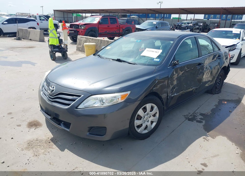 2010 TOYOTA CAMRY LE VIN: 4T1BF3EK5AU056170