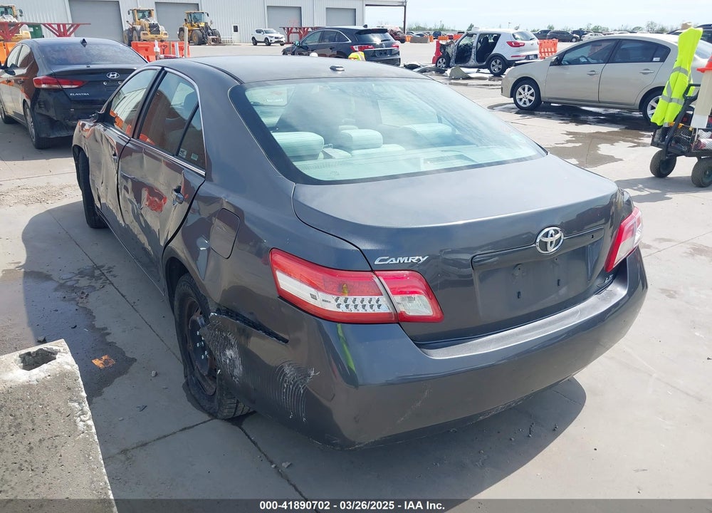 2010 TOYOTA CAMRY LE VIN: 4T1BF3EK5AU056170