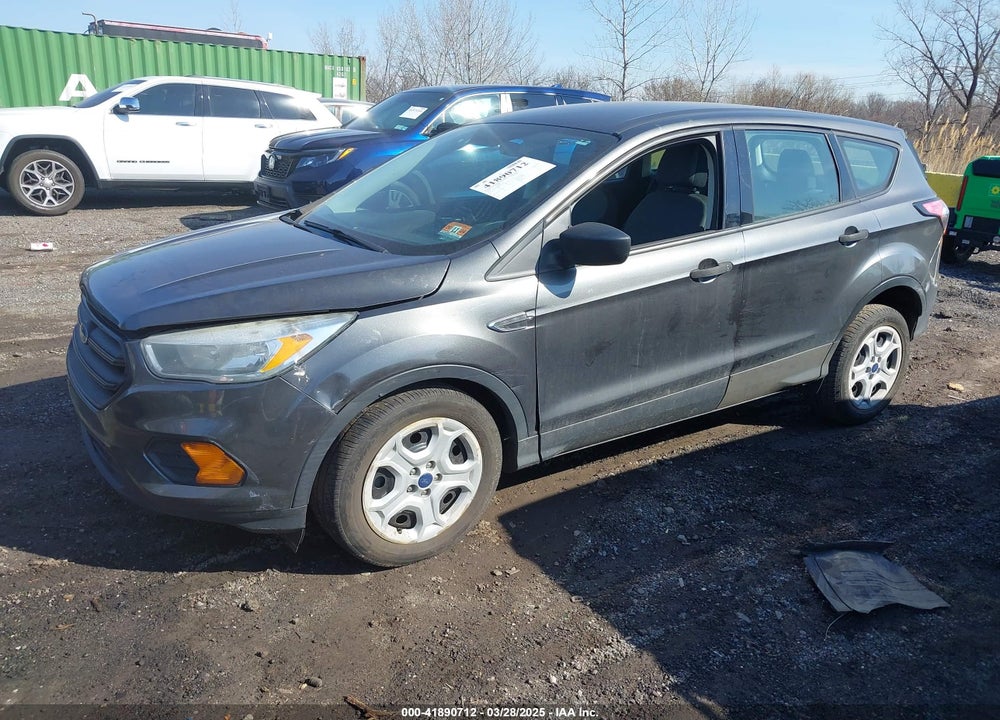 2017 FORD ESCAPE VIN: 1FMCU0F75HUD15558