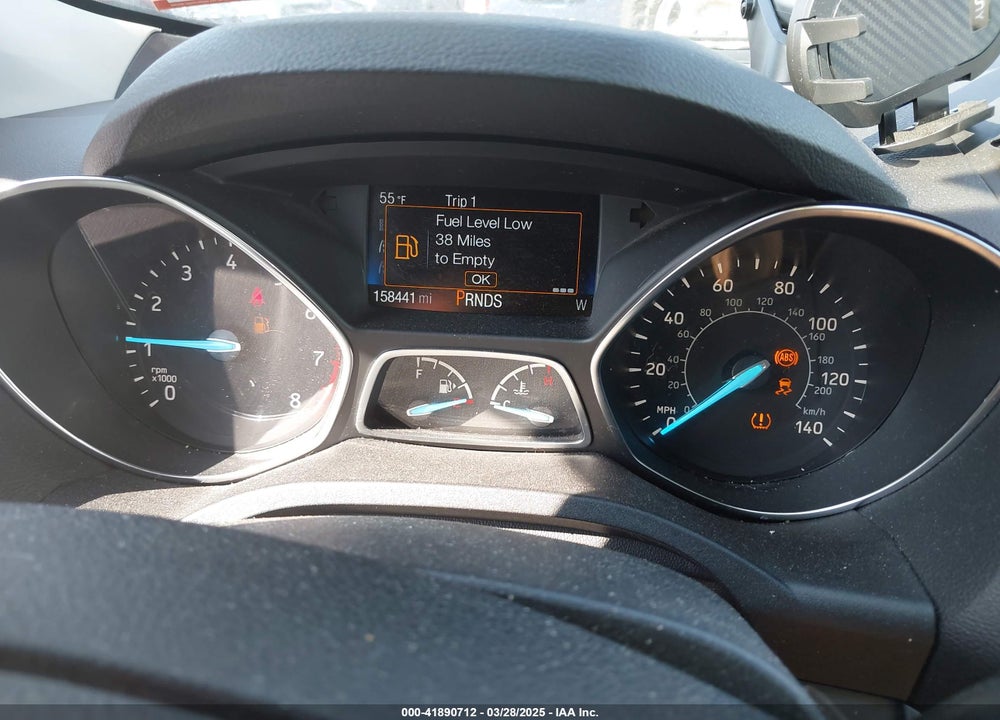2017 FORD ESCAPE VIN: 1FMCU0F75HUD15558
