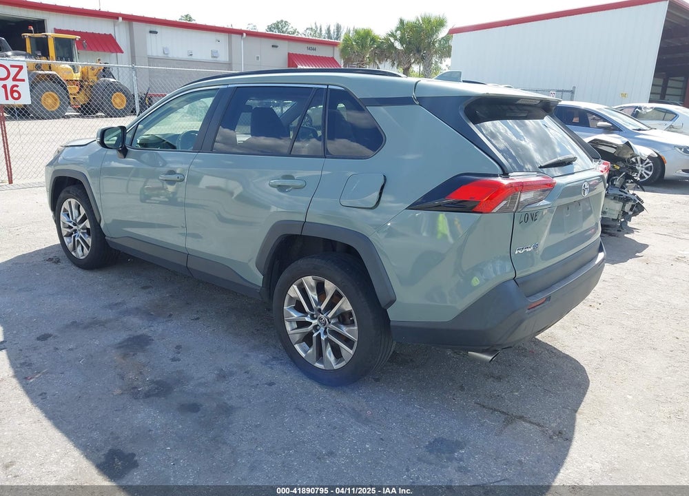 2019 TOYOTA RAV4 XLE PREMIUM VIN: JTMC1RFV5KD014585