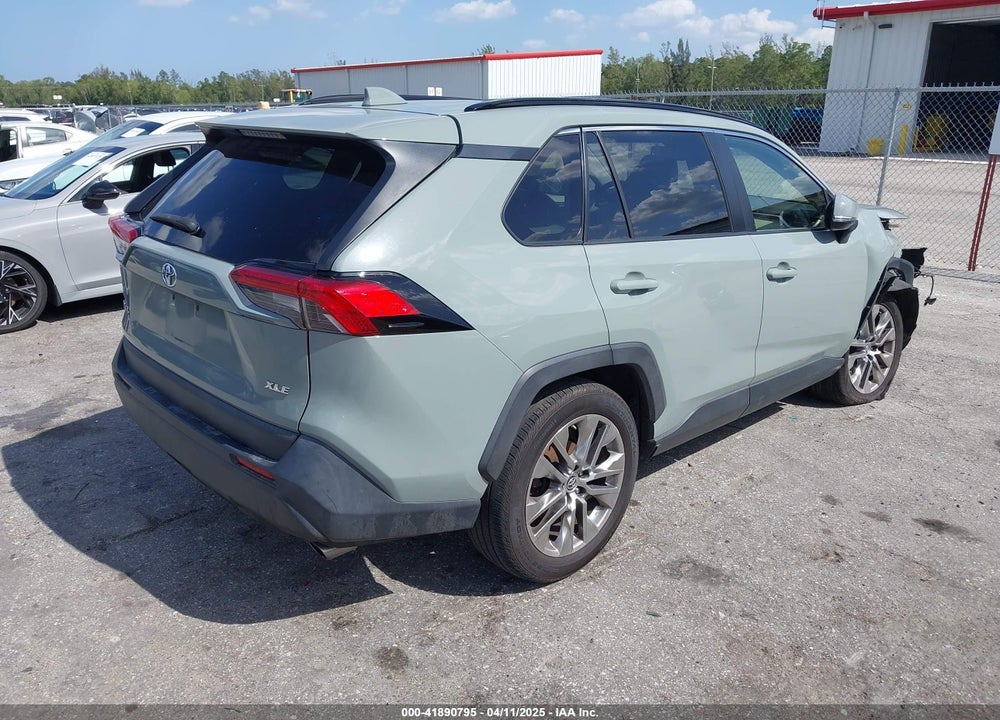 2019 TOYOTA RAV4 XLE PREMIUM VIN: JTMC1RFV5KD014585