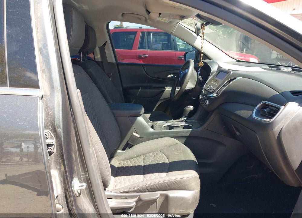 2019 CHEVROLET EQUINOX LT VIN: 3GNAXKEV3KS627116