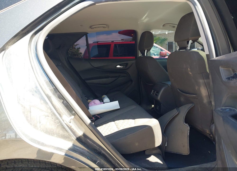 2019 CHEVROLET EQUINOX LT VIN: 3GNAXKEV3KS627116