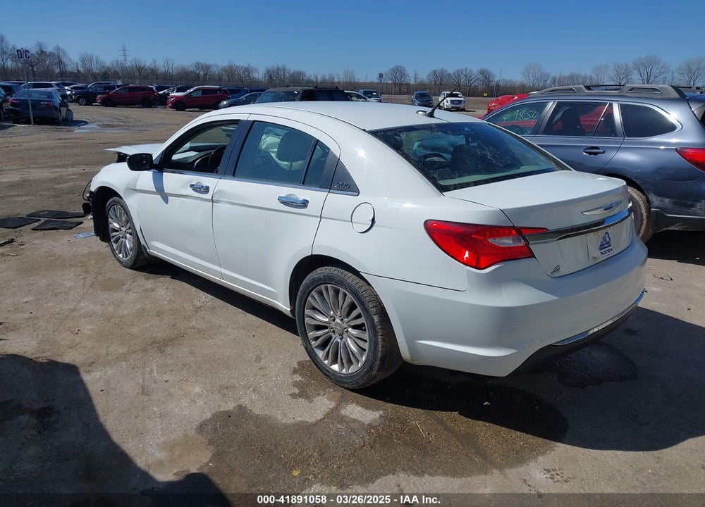 2012 CHRYSLER 200 VIN: 1C3CCBCB6CN305981