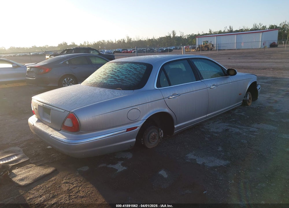 2006 JAGUAR XJ XJ8 VIN: SAJWA71B76SH02995