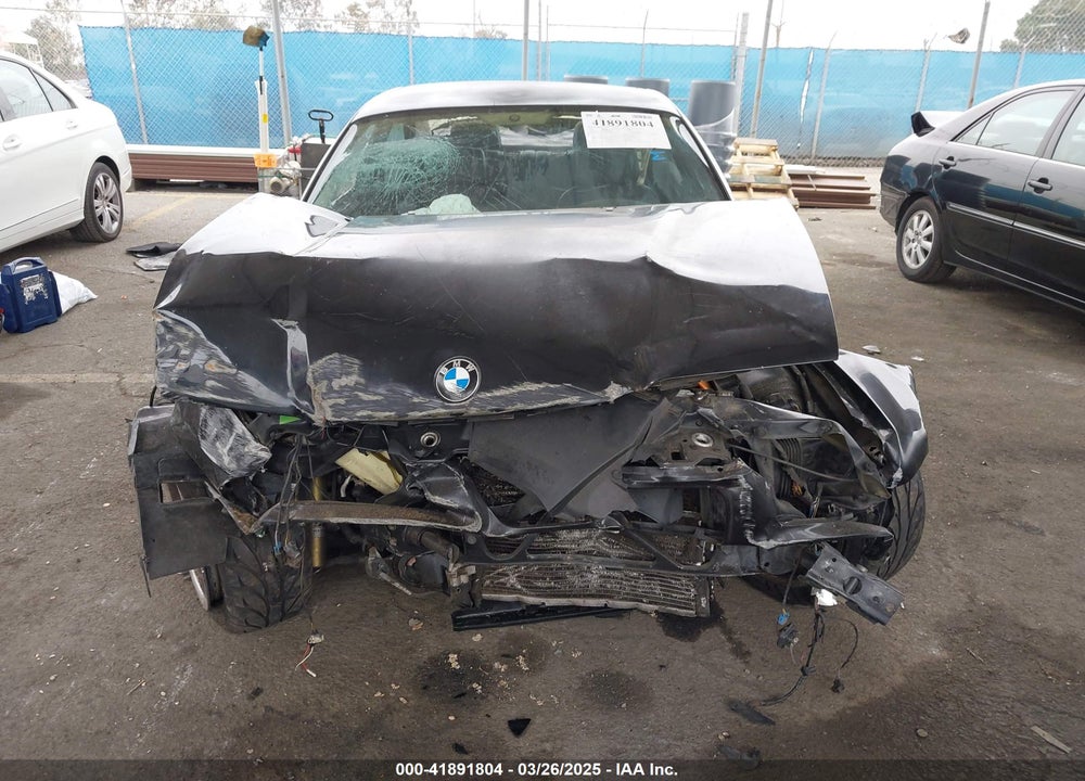 1999 BMW 328IS VIN: WBABG133XXET07878