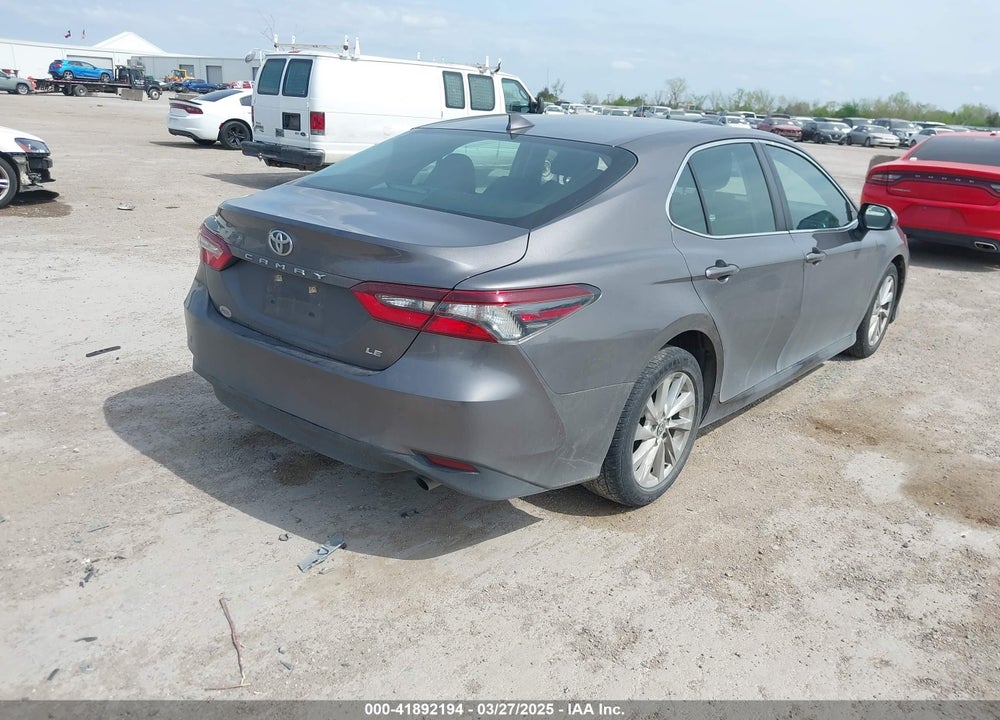 2021 TOYOTA CAMRY VIN: 4T1C11AK0MU559431