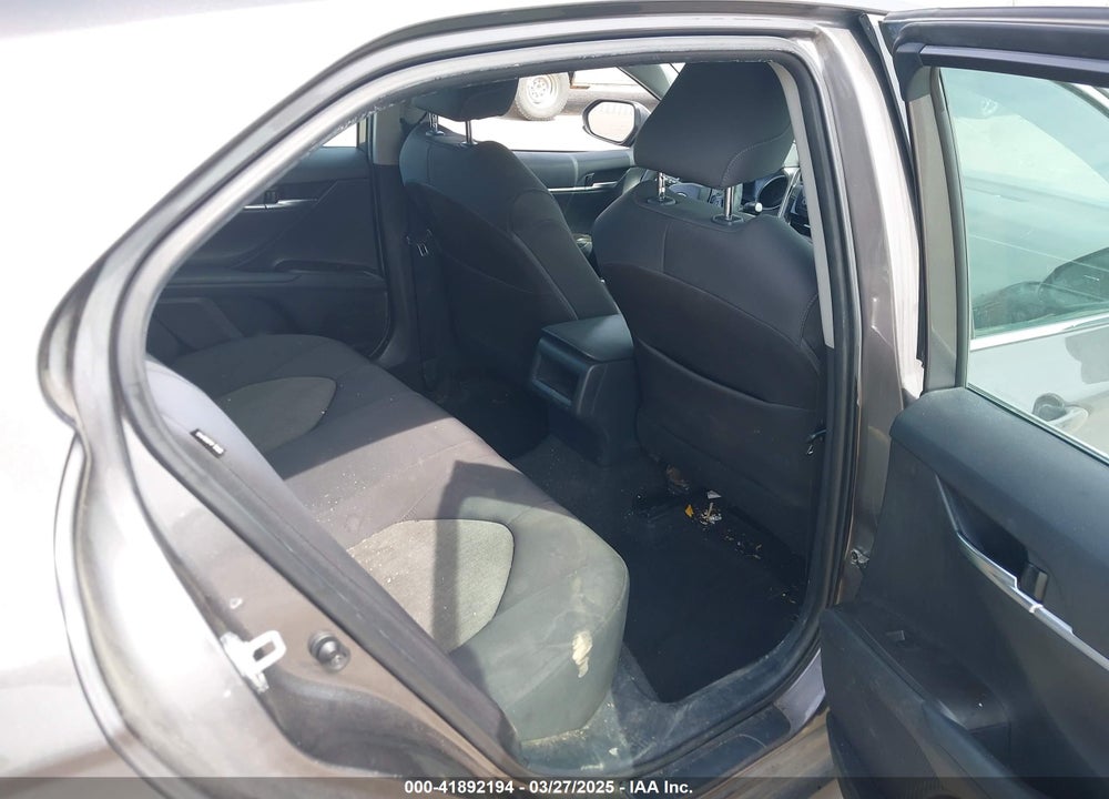 2021 TOYOTA CAMRY VIN: 4T1C11AK0MU559431