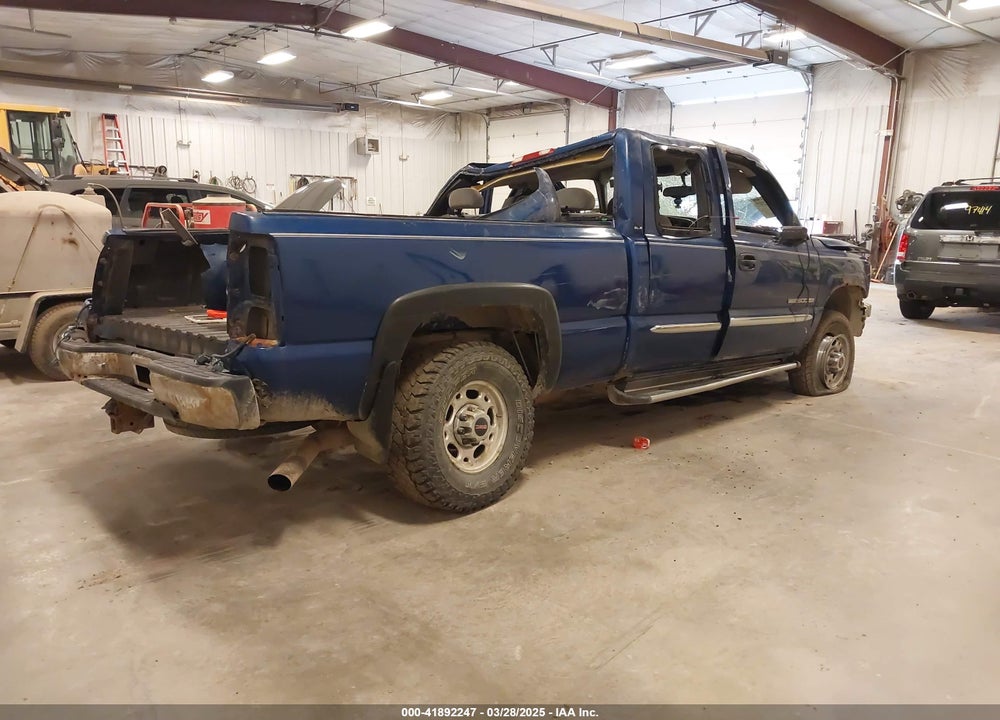 2004 GMC SIERRA 2500HD SLE VIN: 1GTHC29U74E369734