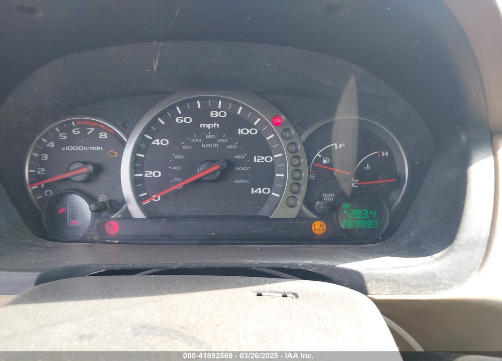 2004 HONDA PILOT EX-L VIN: 2HKYF18564H593234