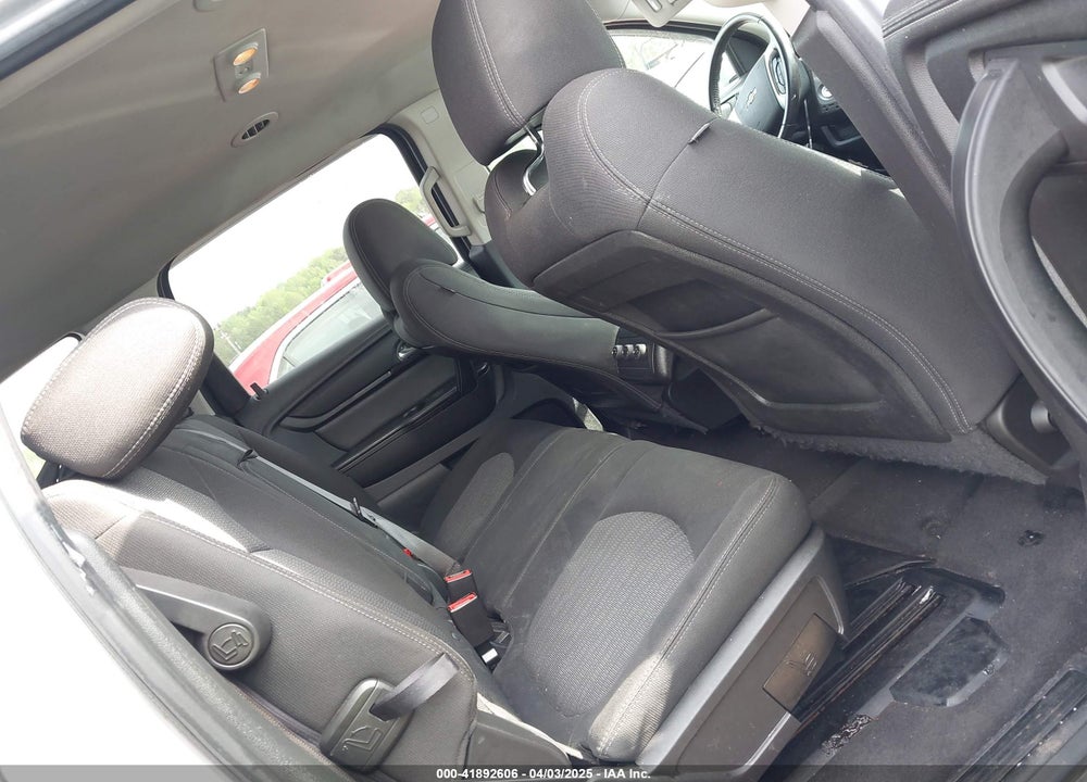 2015 CHEVROLET TRAVERSE VIN: 1GNKVGKD6FJ329332